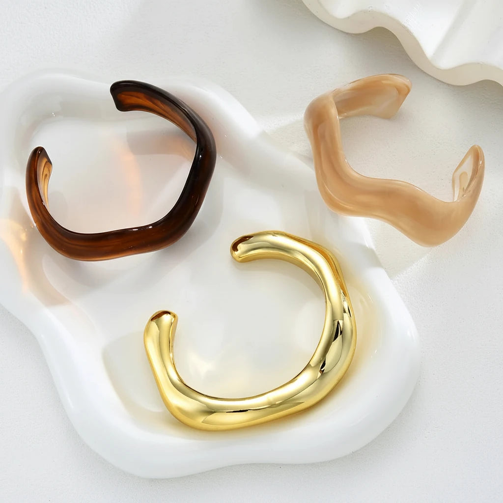 The Wave Ritual Bangle Set