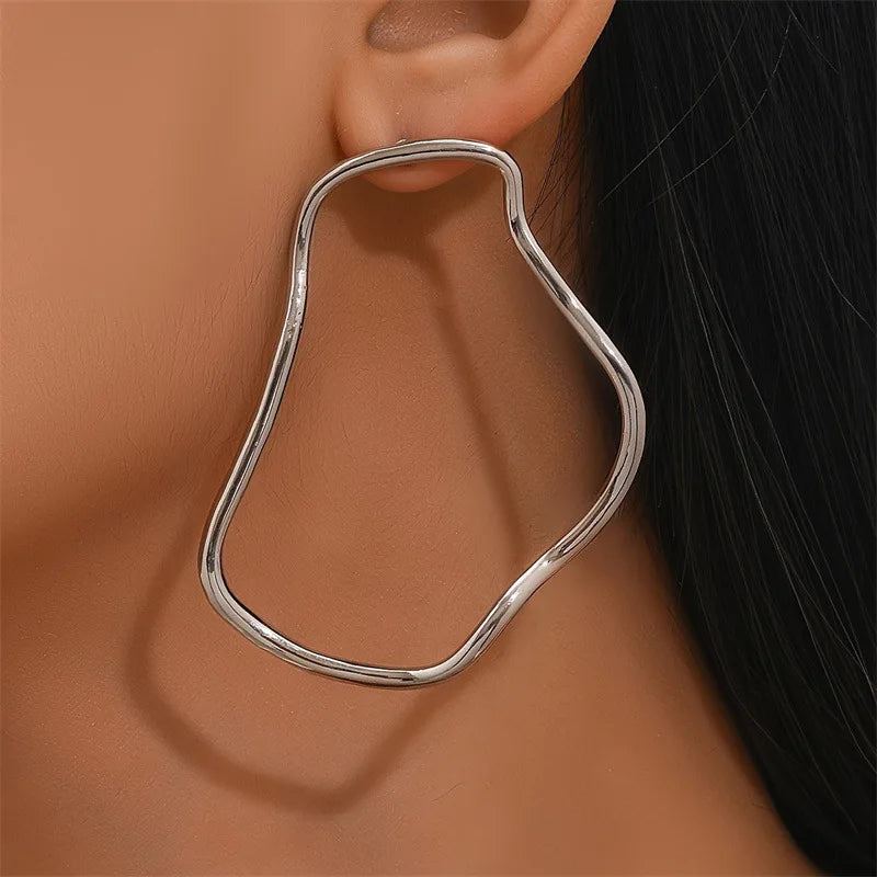 The Linear Drop Earrings