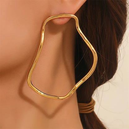 The Linear Drop Earrings